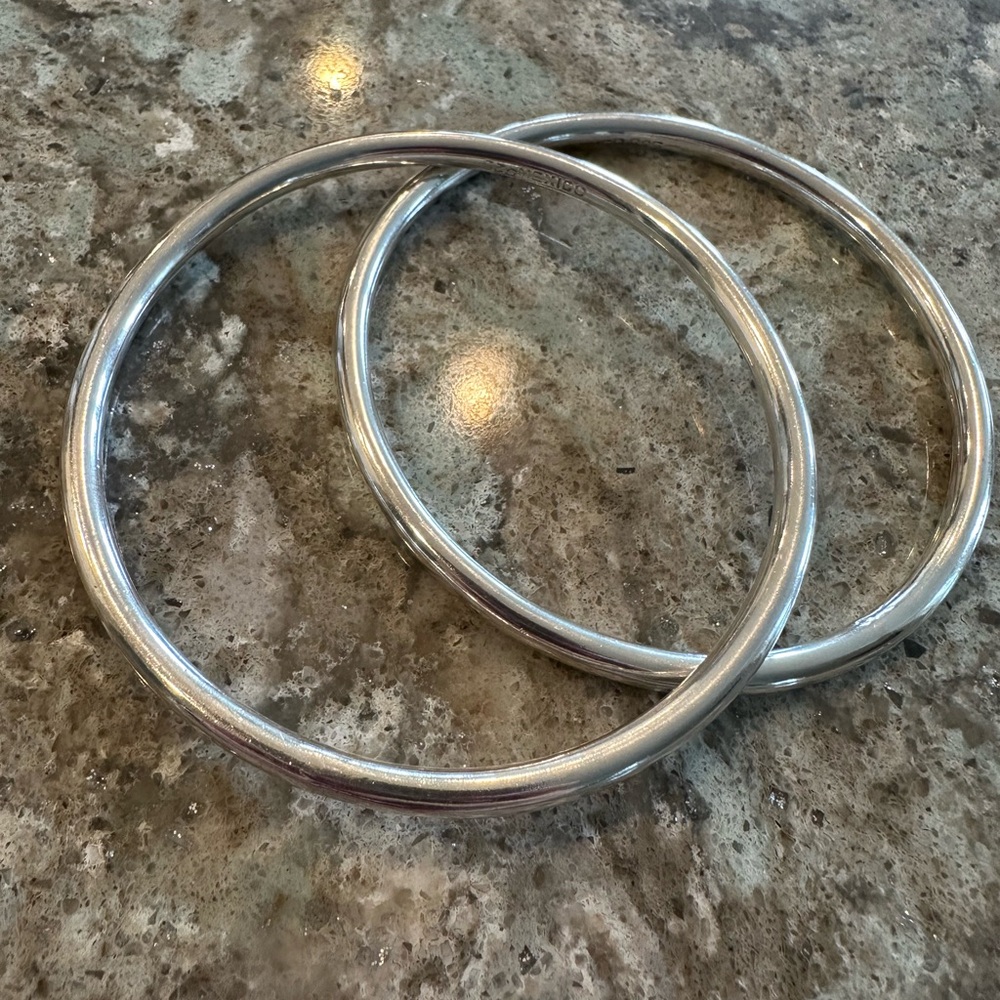 Set of 2 Mexico 925 Sterling Silver Tube Slip On Bracelets…almost 31 grams!